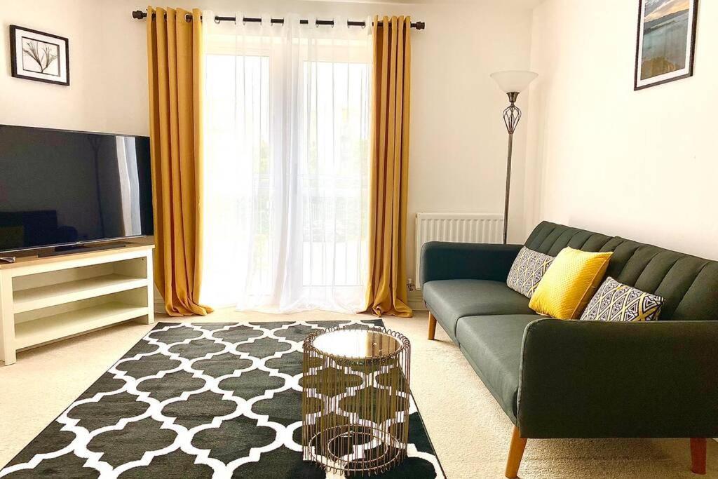 Smartrips Apartments - Lakeside/Thurrock West Thurrock Ngoại thất bức ảnh